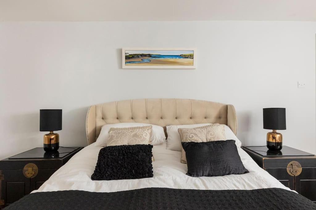 2 Double Bedroom Large Modern Self Contained Apartment Free Parking Кемберлі Екстер'єр фото